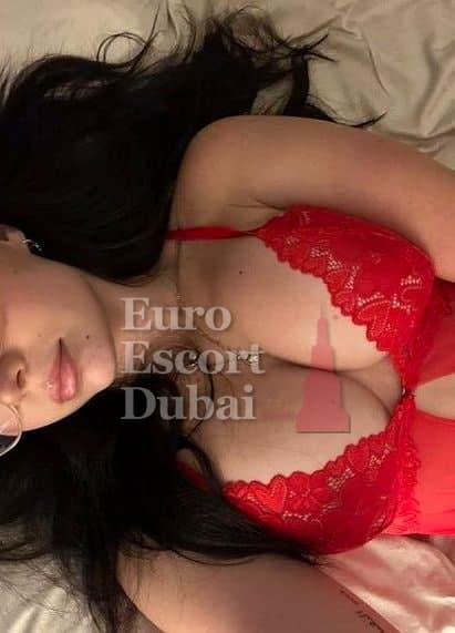 Lyuba, 27, escort in Dubai — blonde hair, 168 cm (photo 3 of 6)