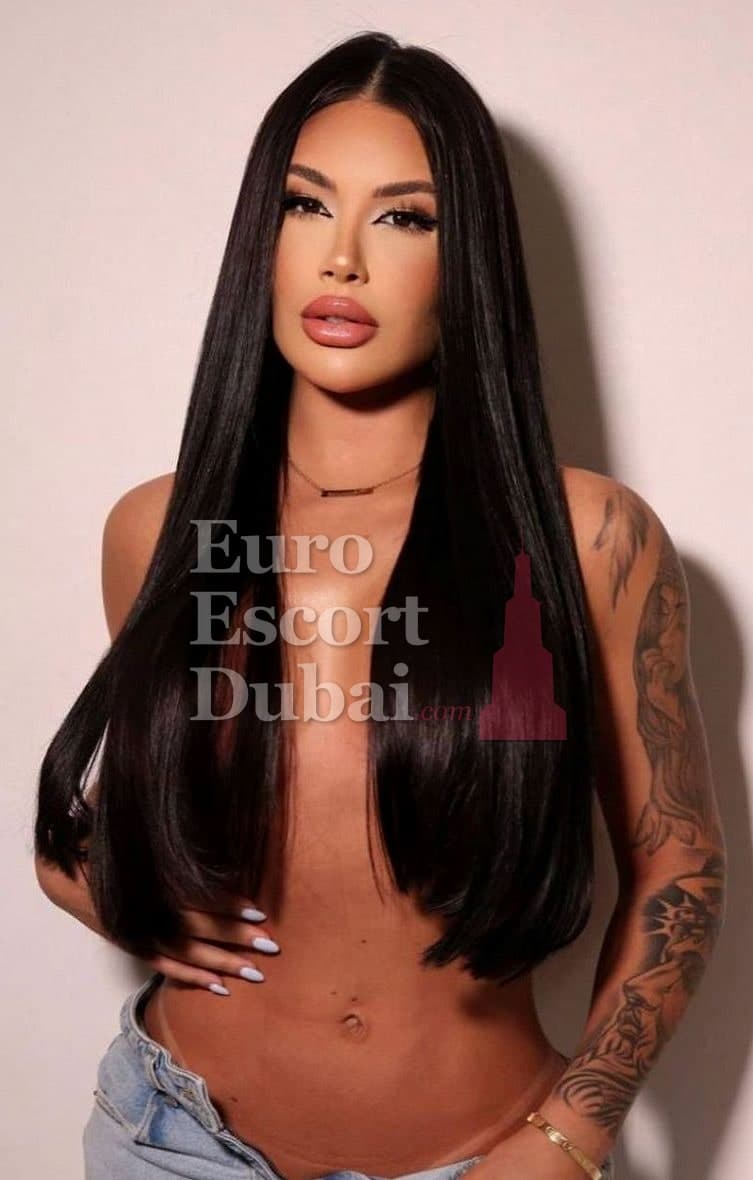 Eliana Luxe, 22, escort in Dubai — 161 cm, brown hair (photo 6 of 10)