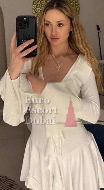 Aigul, 23, escort in Dubai — brown hair, Azerbaijani (photo 7 of 13)