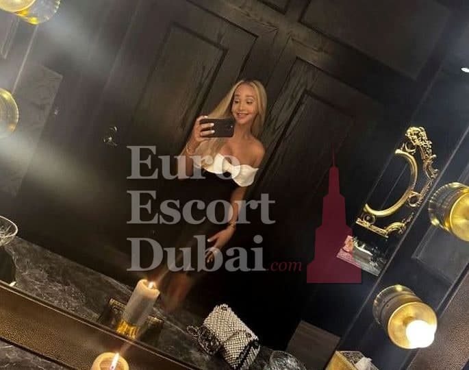 Ruslana, 27, escort in Abu Dhabi — Russian, 164 cm (photo 2 of 6)