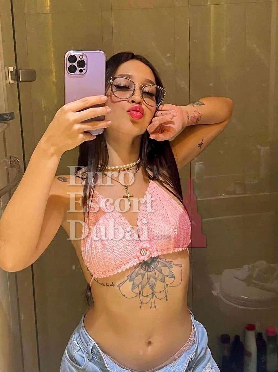 Estelle, 27, escort in Dubai — Swedish, 172 cm (photo 5 of 9)