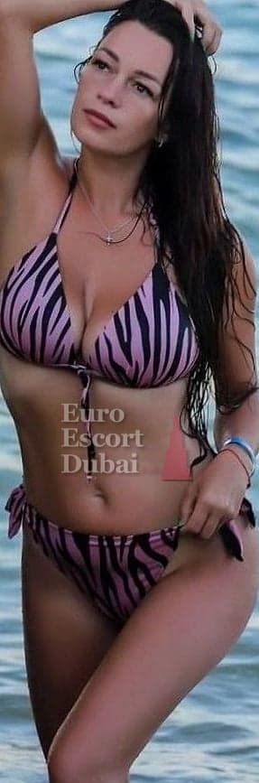 Anna, 33, escort in Dubai — brown hair, Belarusian (photo 4 of 13)