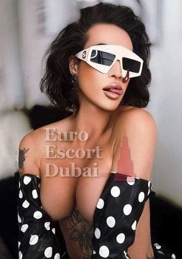 Kaede, 30, escort in Dubai — brown hair, Japanese (photo 10 of 13)