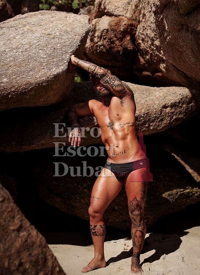 Harry, 31, escort in Dubai — 178 cm, blonde hair (photo 10 of 13)