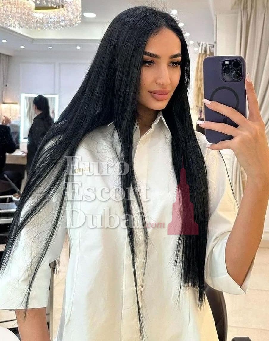 Shahnoza, 24, escort in Dubai — 166 cm, black hair (photo 3 of 13)